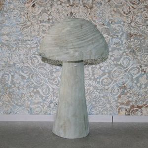 Pilz Holz