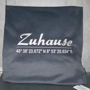 Kissenhülle Zuhause & Korordinaten